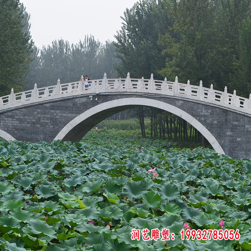 公园石桥栏板，石雕护栏