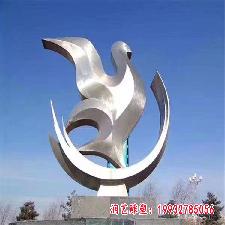 不锈钢飞鸽雕塑