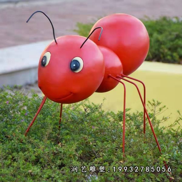 玻璃钢蚂蚁雕塑  (2)