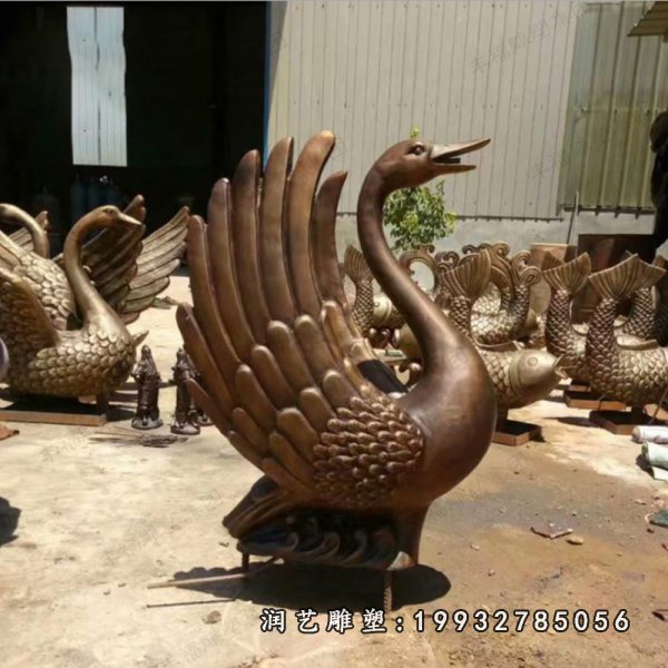 天鹅铜雕 (1)