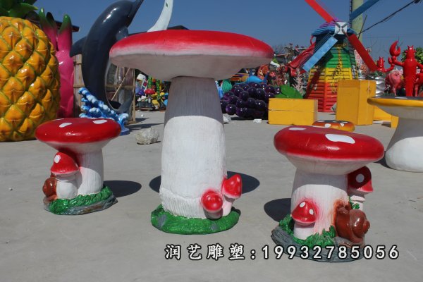 玻璃钢桌凳雕塑 (11)