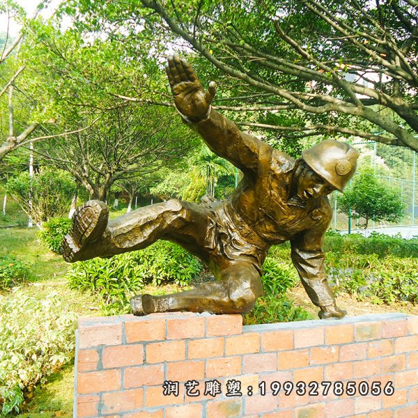 消防人物铜雕 (27)