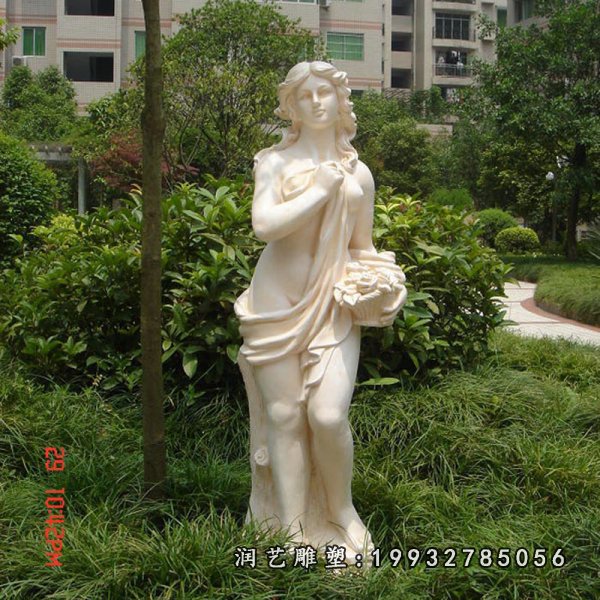 公园西方人物石雕 (1)