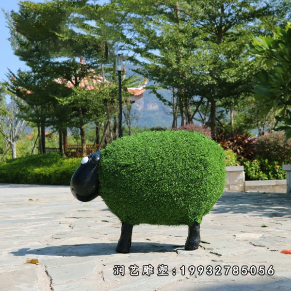 玻璃钢小羊肖恩雕塑  (56)