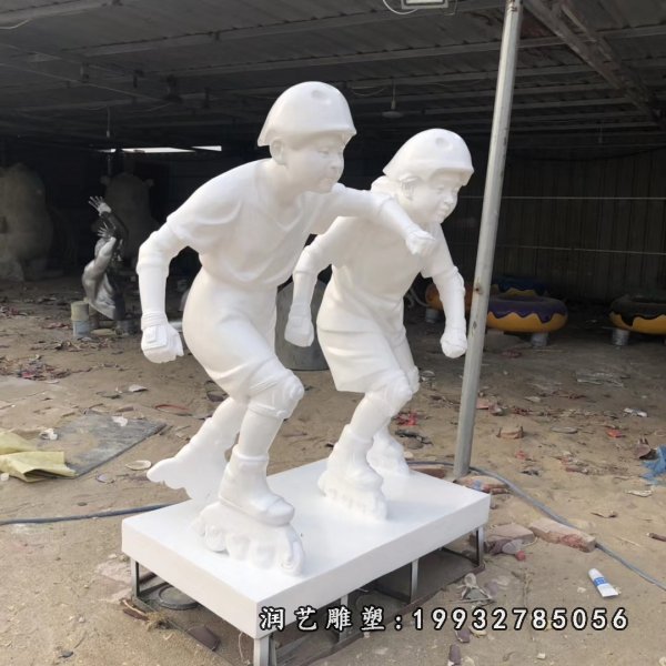 校园仿真溜冰人物雕塑