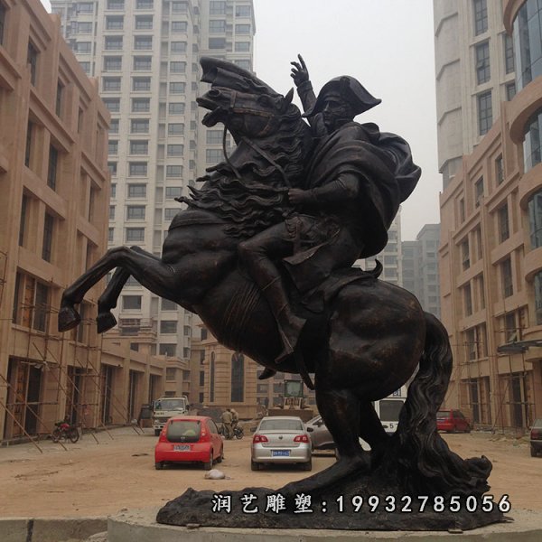 骑马人物铜雕 (33)