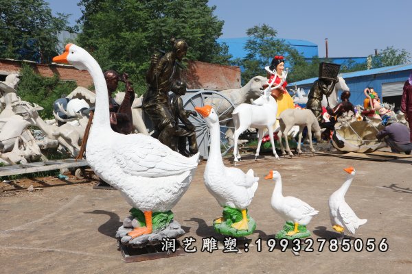 玻璃钢鹅雕塑 (33)