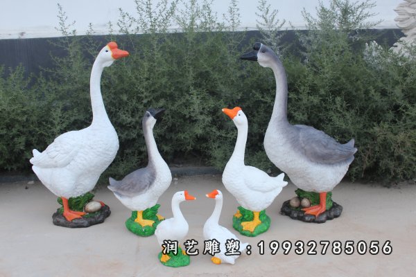 玻璃钢鹅雕塑 (27)