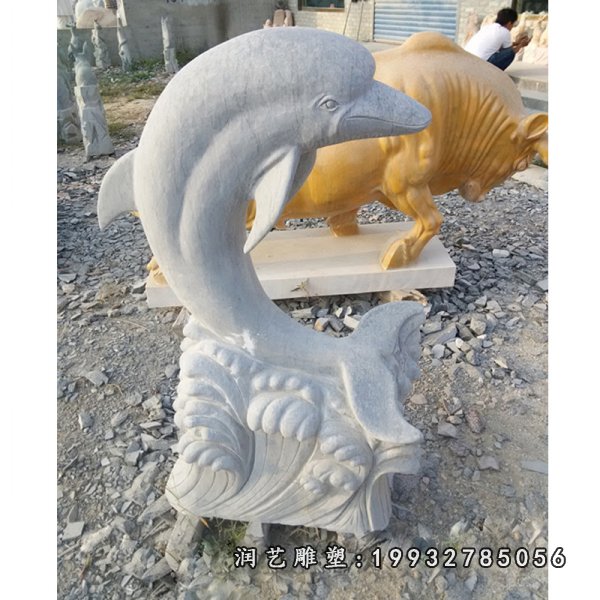 海豚石雕，公园海豚石雕