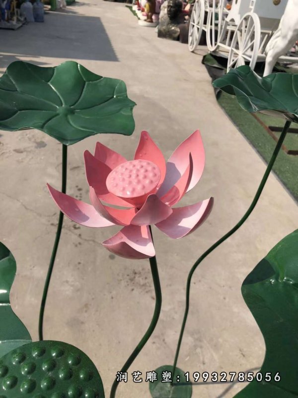 不锈钢荷花雕塑  (14)