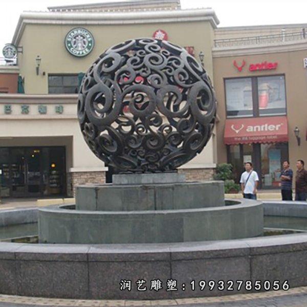 不锈钢镂空球雕塑 (30)