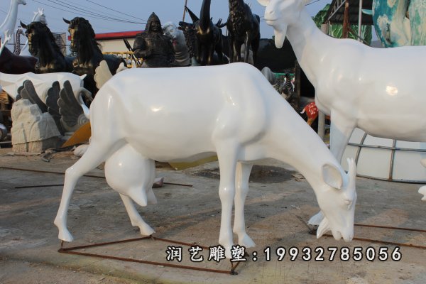 玻璃钢羊雕塑 (30)
