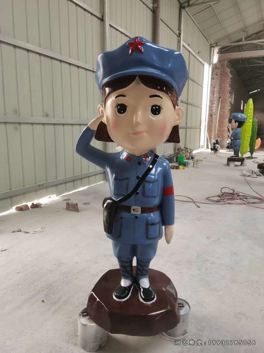 玻璃钢红军广场雕塑