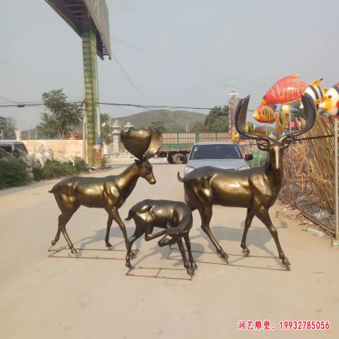 大角鹿铜雕