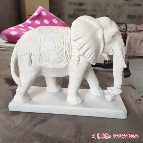 门口汉白玉大象雕塑