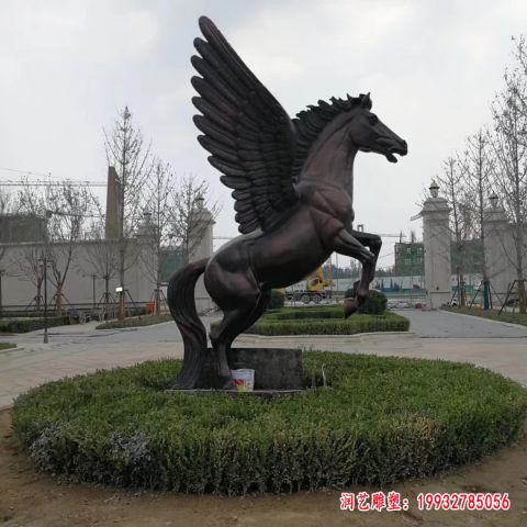 飞马铜雕