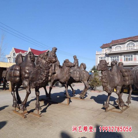 铜雕骆驼