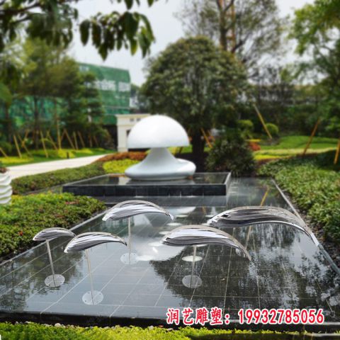 不锈钢鱼雕塑