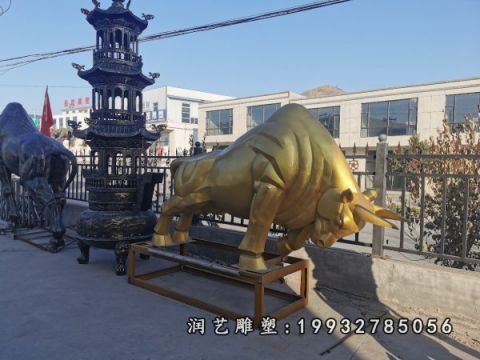 校园牛动物铜雕