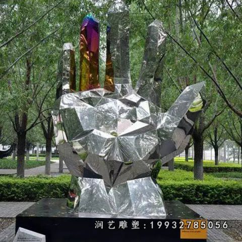 园林不锈钢手雕塑