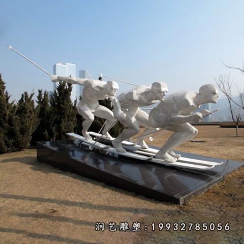 广场不锈钢滑雪雕塑