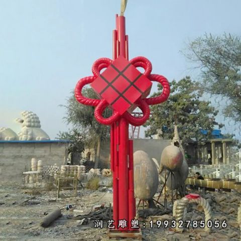 草坪不锈钢中国结雕塑