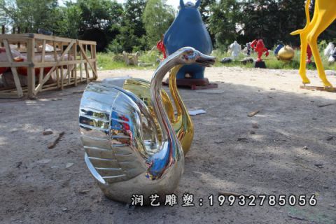 广场不锈钢天鹅雕塑
