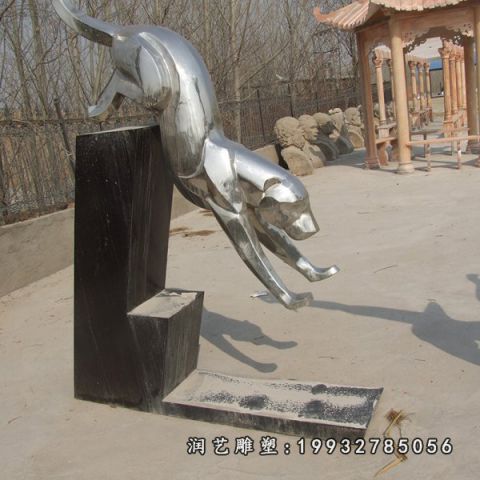 城市不锈钢豹动物雕塑