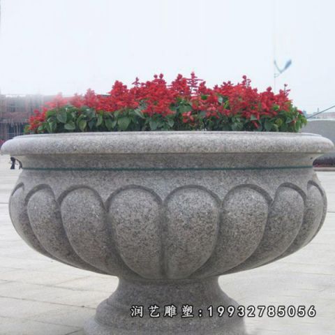 草坪花盆景观石雕
