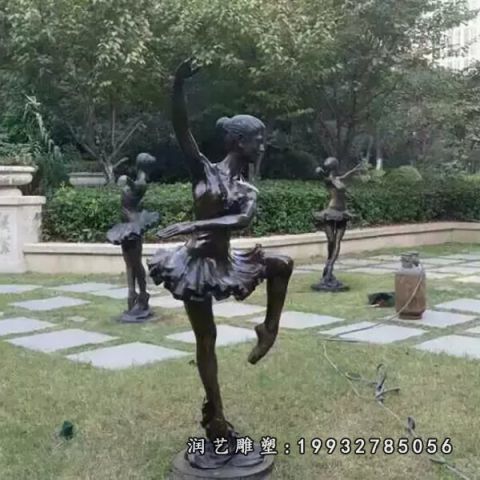 公园跳舞人物铜雕