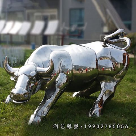 酒店不锈钢牛雕塑