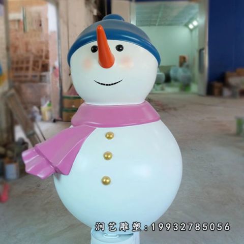 公园玻璃钢雪人雕塑