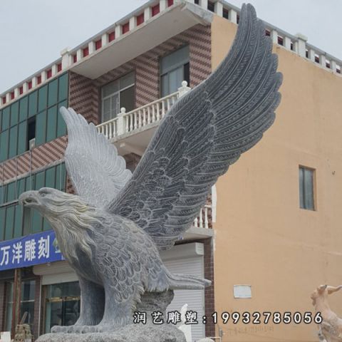 城市老鹰动物石雕