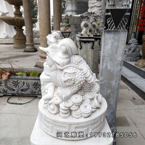 城市金蟾动物石雕