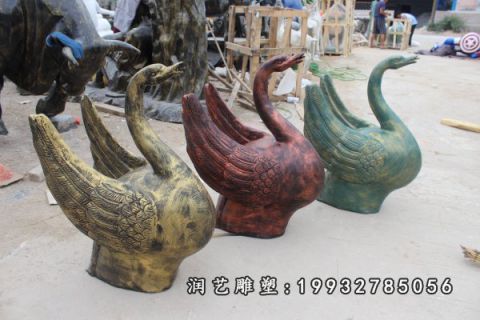 小区天鹅动物铜雕