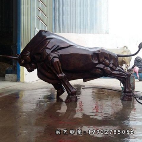 公园开荒牛动物铜雕