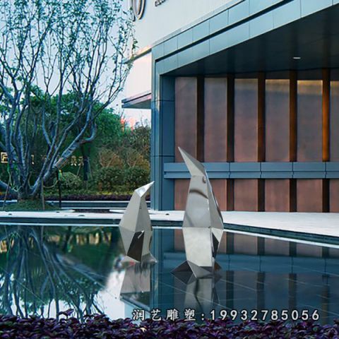 小区不锈钢抽象企鹅雕塑
