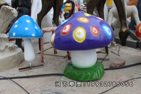 园林玻璃钢蘑菇景观雕塑