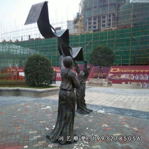 织布小品人物铜雕