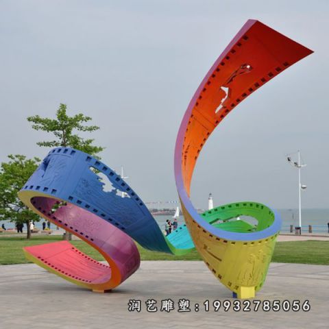 城市不锈钢胶卷景观雕塑