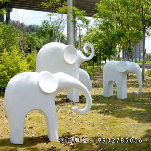 草坪玻璃钢大象雕塑