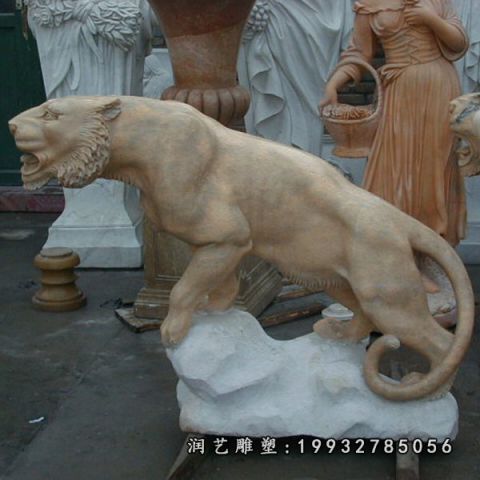 老虎动物石雕