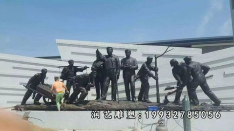 步行街人物工人铜雕
