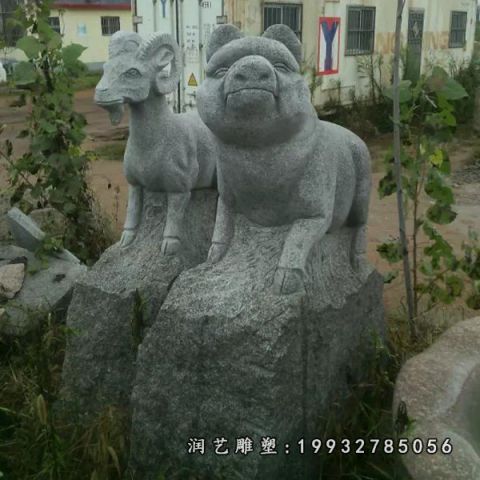 城市十二生肖动物石雕