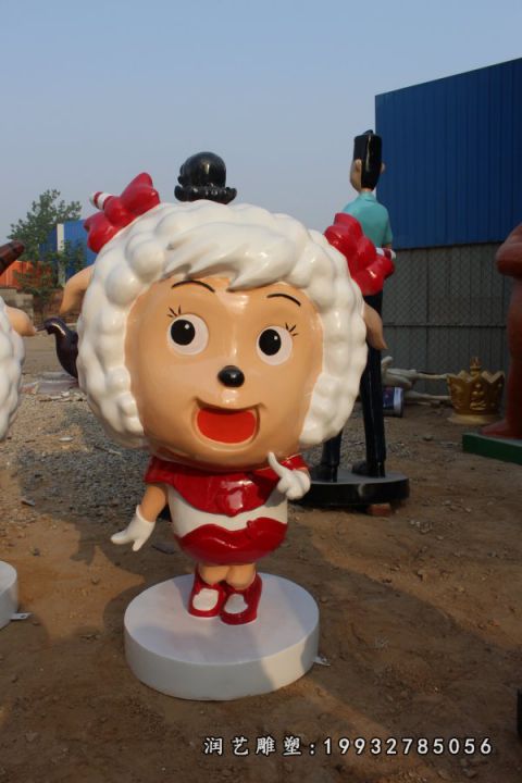 小区玻璃钢美羊羊雕塑