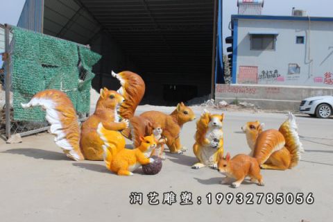 园林玻璃钢松鼠动物雕塑