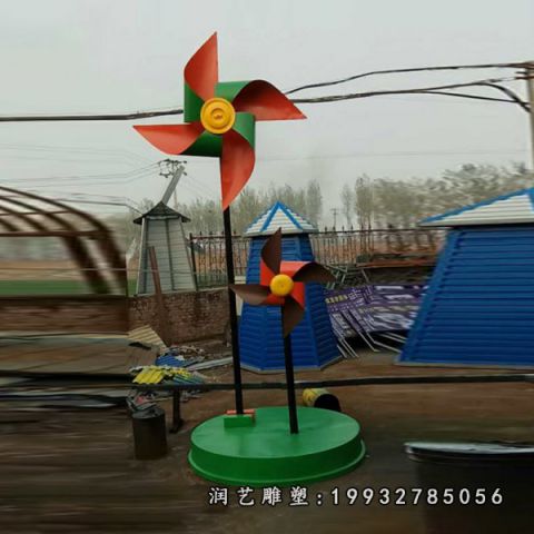园林玻璃钢风车雕塑