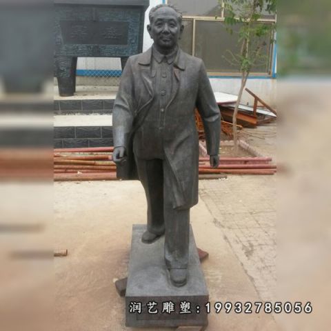 校园邓小平人物铜雕