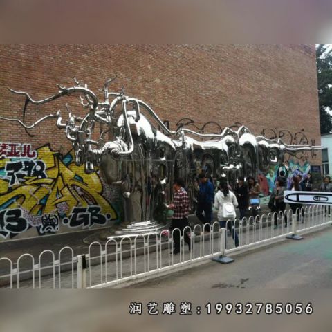 景区不锈钢牛雕塑