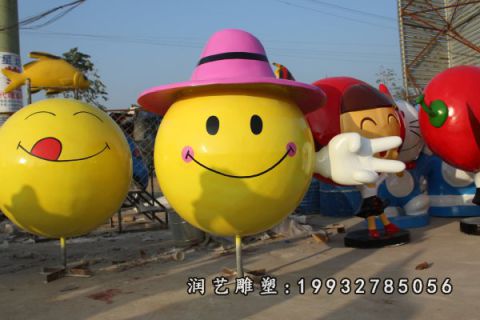玻璃钢笑脸景观雕塑